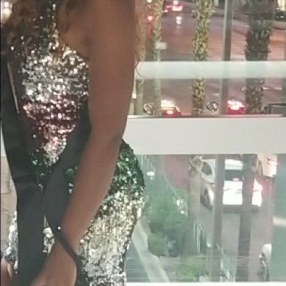 Showstopper, all eyes will be one you. Any questions message me! - Picture 3 of 4